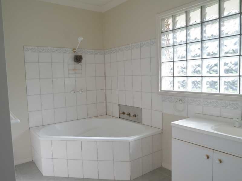 88 McKenzie Street Rochester Via, Echuca VIC 3564