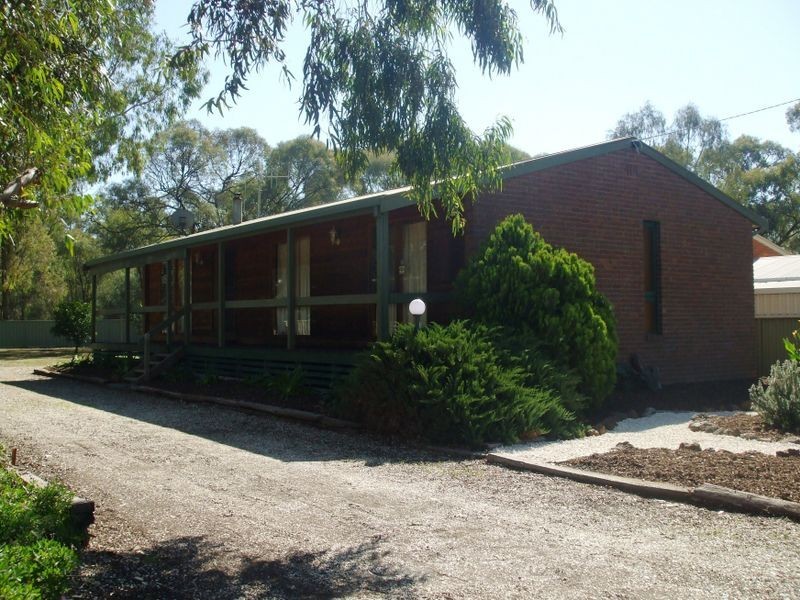 112 Pakenham Street, Echuca VIC 3564