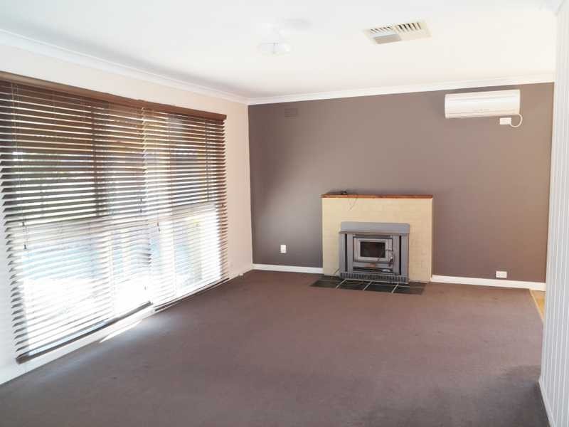 11 Francis Street, Moama NSW 2731