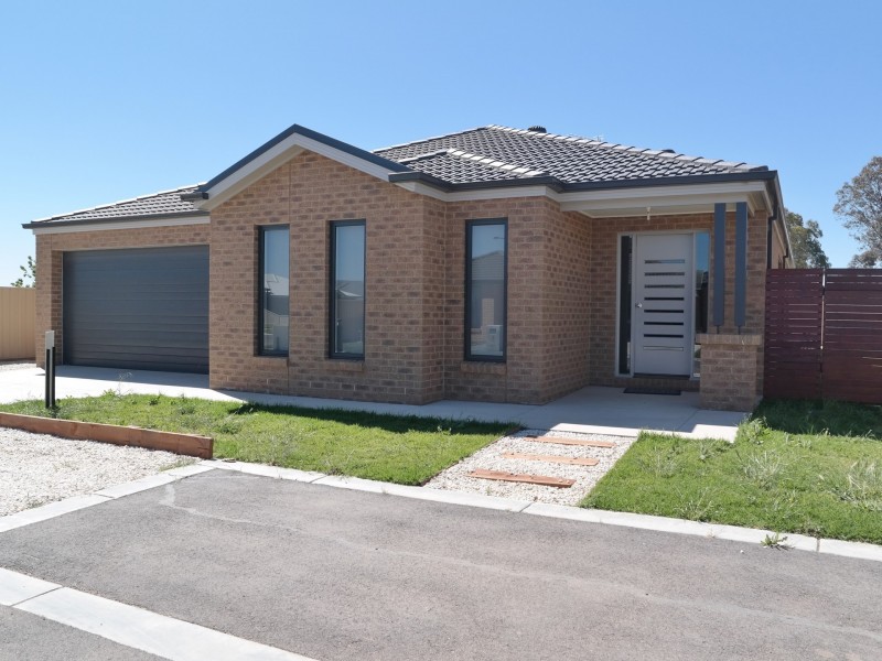 1/54 Bridlington Avenue, Echuca VIC 3564