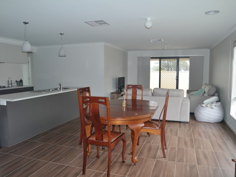 1/54 Bridlington Avenue, Echuca VIC 3564