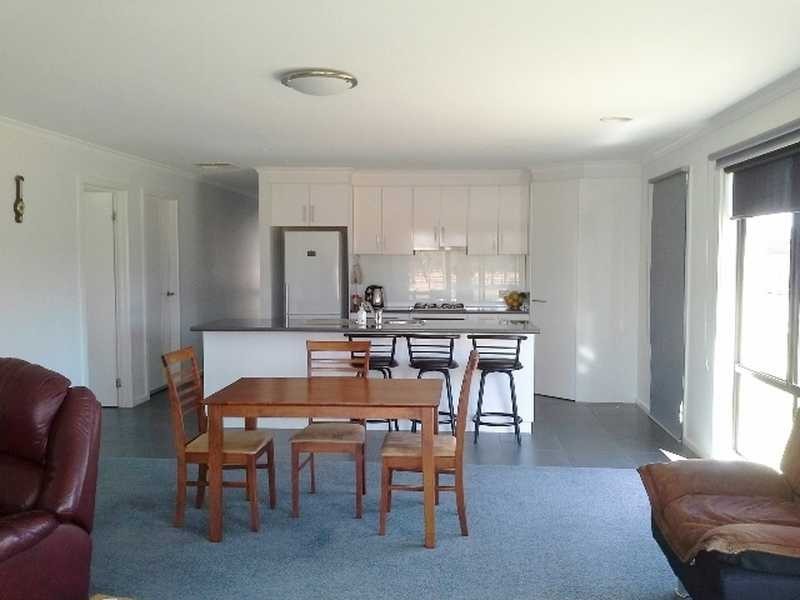 8 Struve Court, Echuca VIC 3564