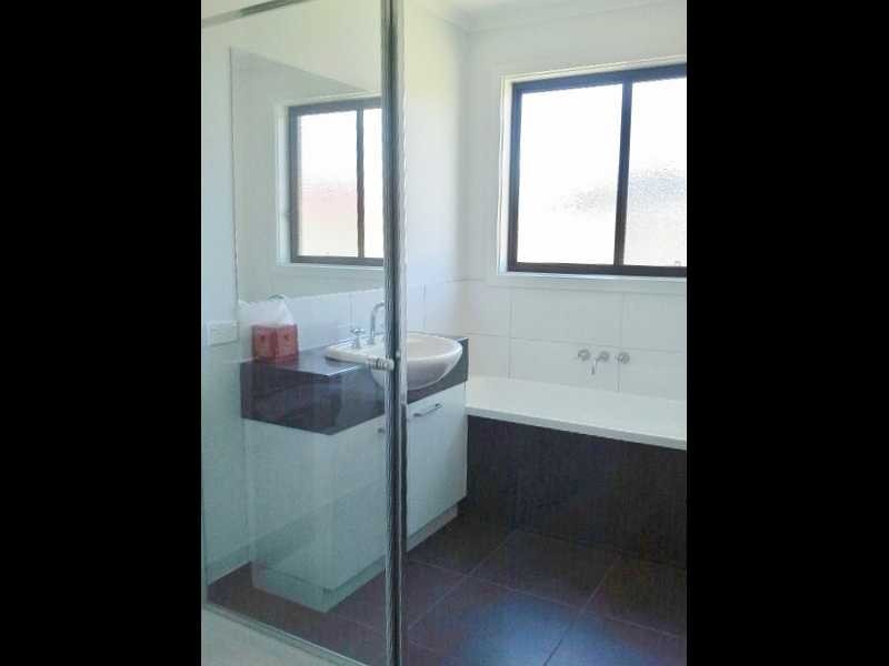 8 Struve Court, Echuca VIC 3564