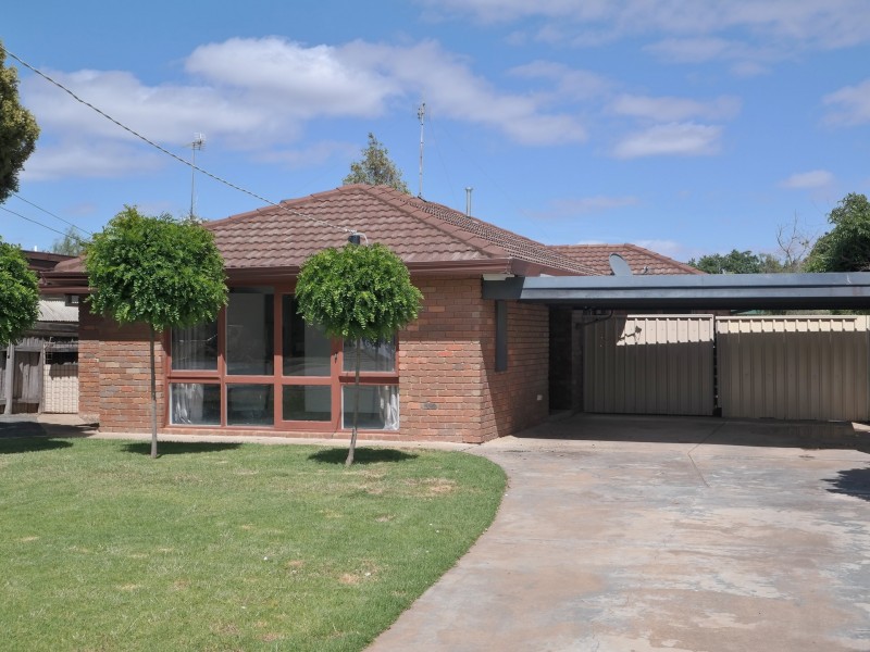 27 Shackell Street, Echuca VIC 3564