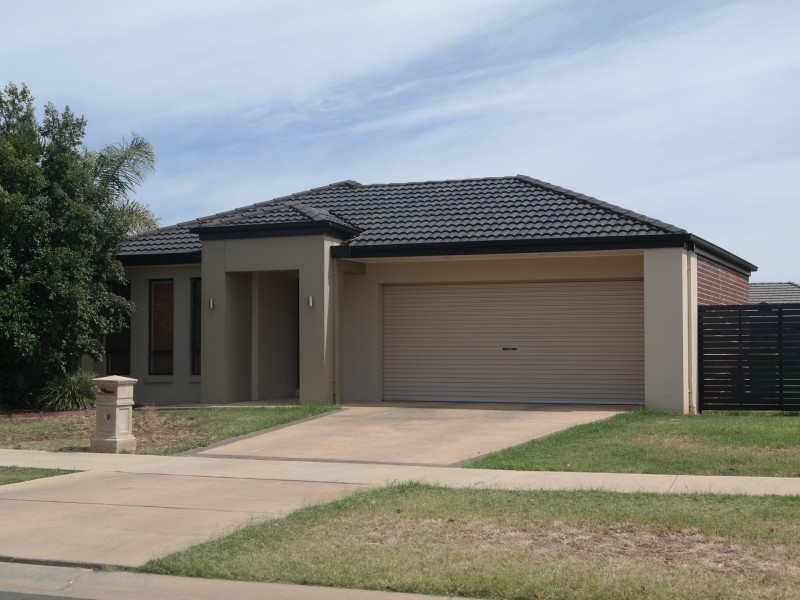 14 James Street, Echuca VIC 3564