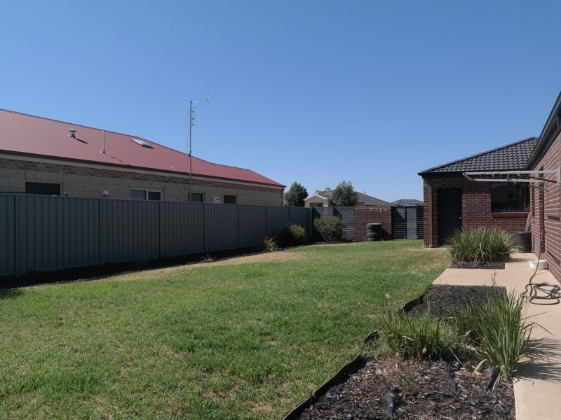 14 James Street, Echuca VIC 3564