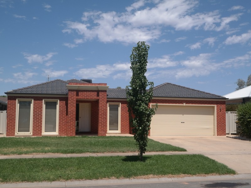 52 Shetland Drive, Moama NSW 2731