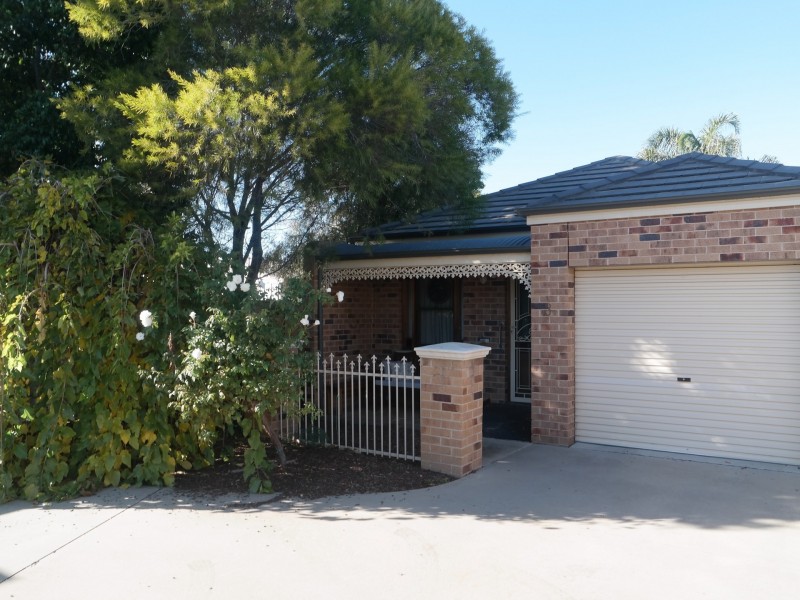 3/9 Echuca St, Moama NSW 2731
