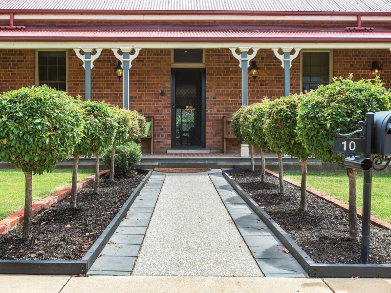 10-12 Chanter Street, Moama NSW 2731