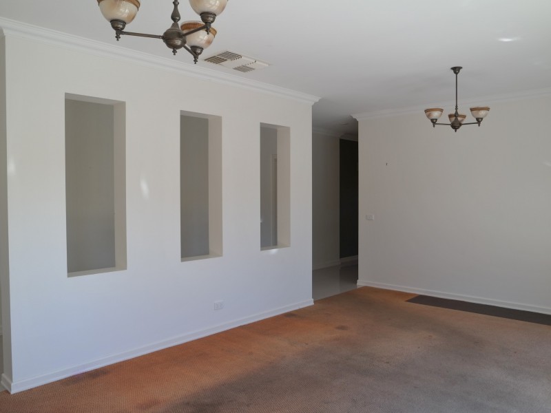 4 Blue Gum Ct, Moama NSW 2731