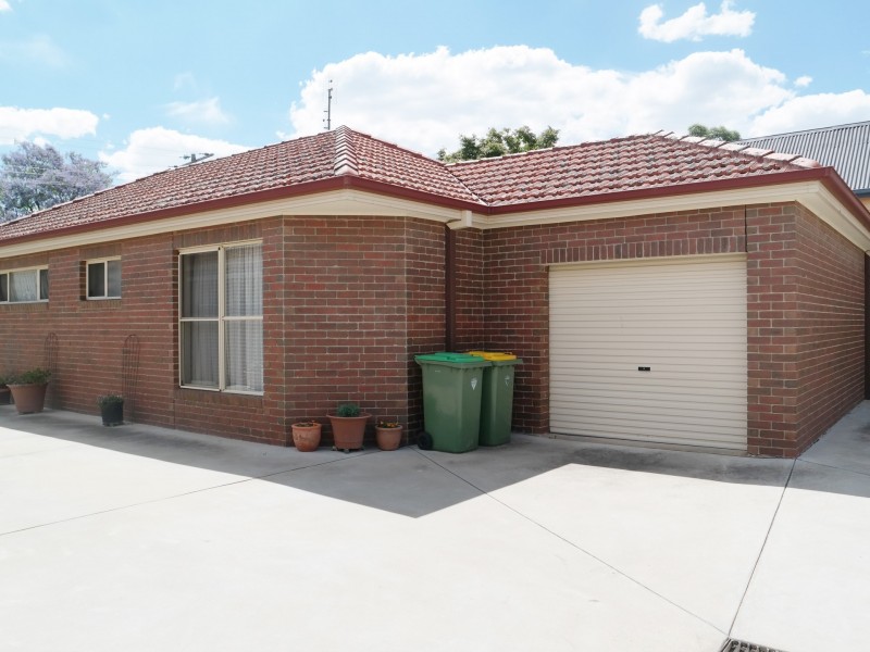 1/74 Hopwood Street, Echuca VIC 3564