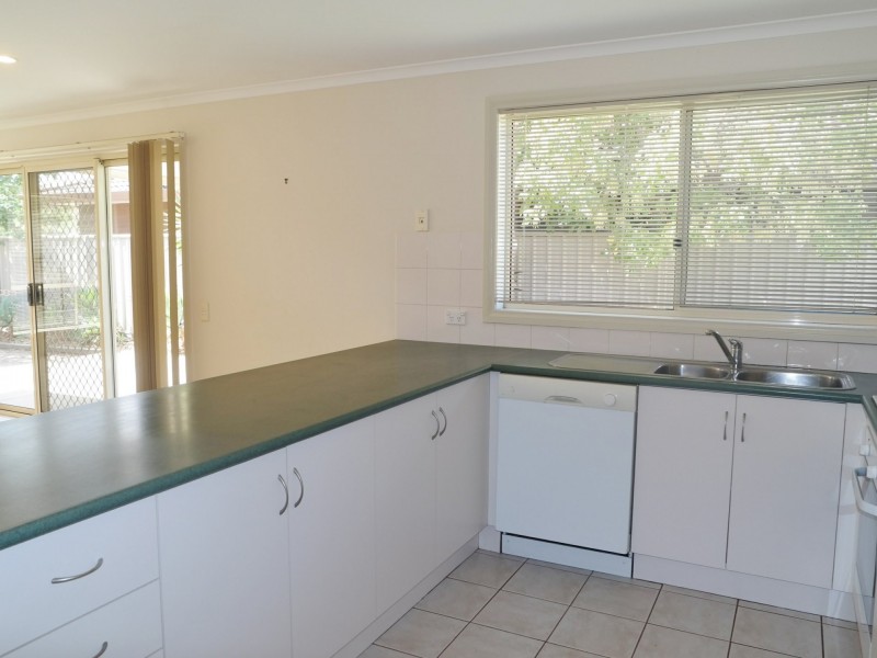 10 Regent Street, Moama NSW 2731