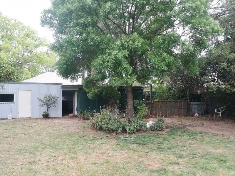 39 Hovell Street, Echuca VIC 3564