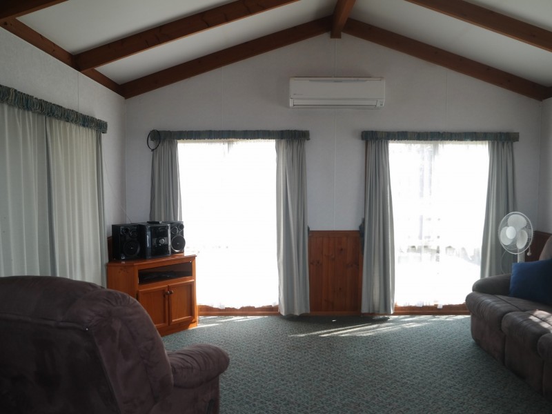 122 Bowen Street, Echuca VIC 3564