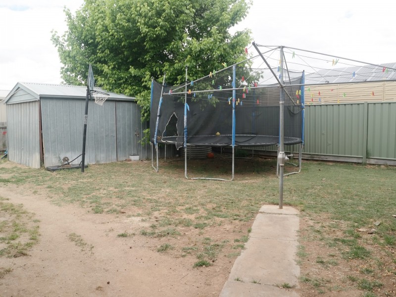 341 Ogilvie Avenue, Echuca VIC 3564