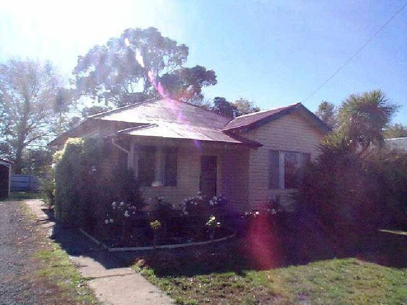3 Mair Street, Kyneton VIC 3444