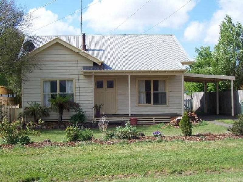 84 Mitchell Street, Kyneton VIC 3444