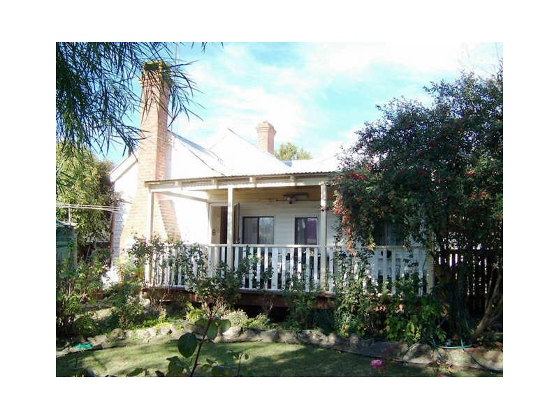 23 Lauriston Street, Kyneton VIC 3444
