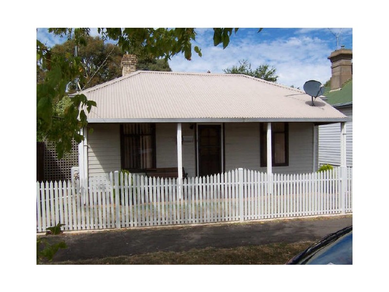 37 Hutton Street, Kyneton VIC 3444