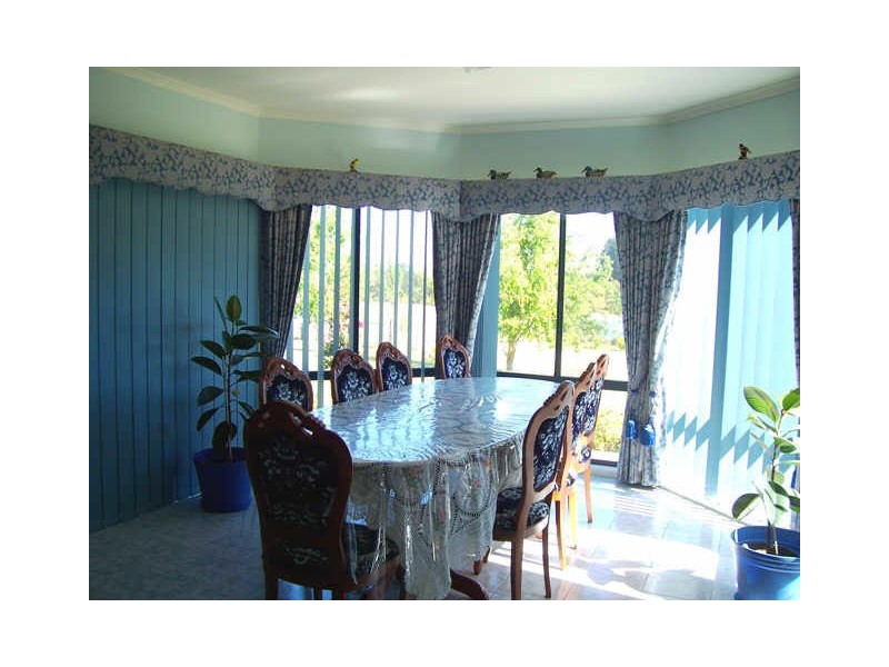 24 Harvey Street, Malmsbury VIC 3446