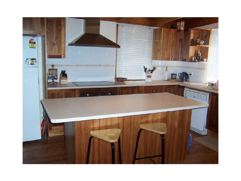 37 Service Street, Malmsbury VIC 3446