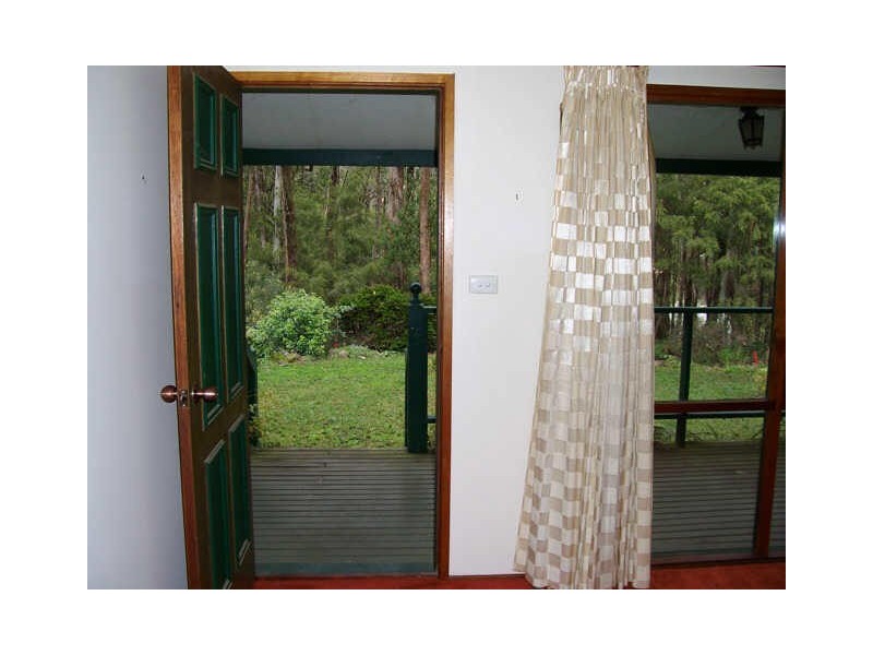 77 Ryans Road, Woodend VIC 3442