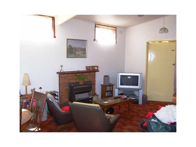 18 Maxwell Street, Kyneton VIC 3444