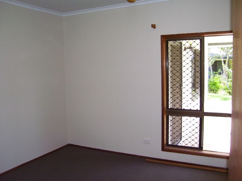 15 Lenora Close, Woree QLD 4868