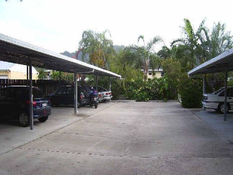 8/6 Springfield Crescent, Aeroglen QLD 4870