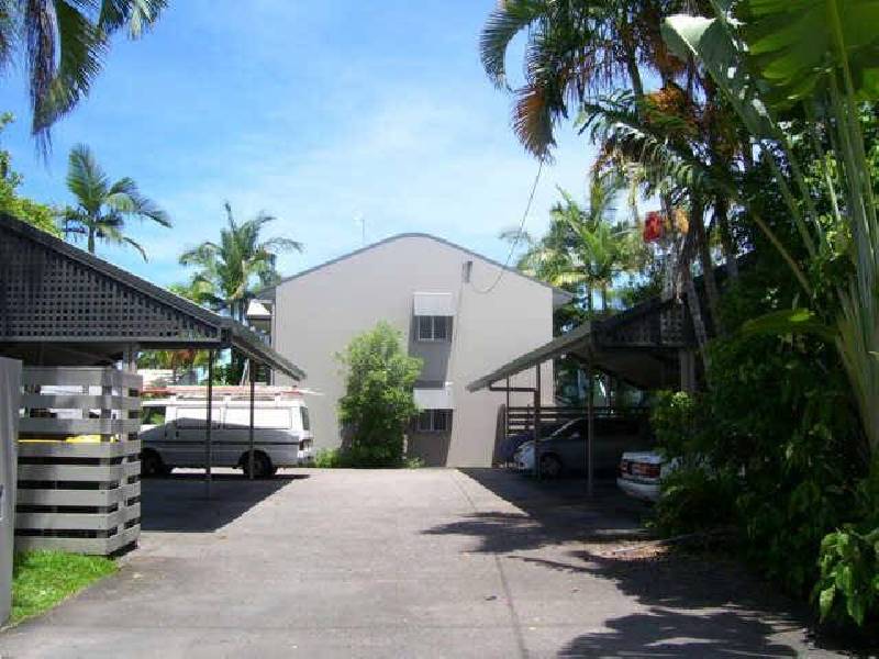 8/23 Balaclava Road, Aeroglen QLD 4870