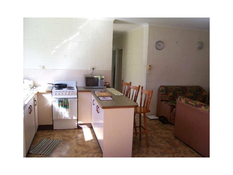 19 Vigilant Close, Bentley Park QLD 4869