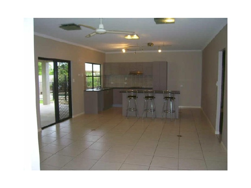 22 Pollock Close, Bentley Park QLD 4869