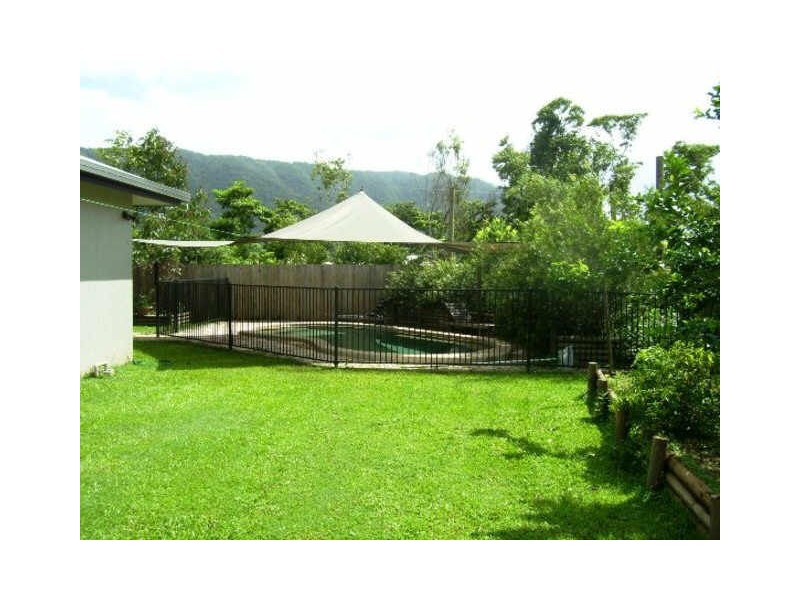 22 Pollock Close, Bentley Park QLD 4869