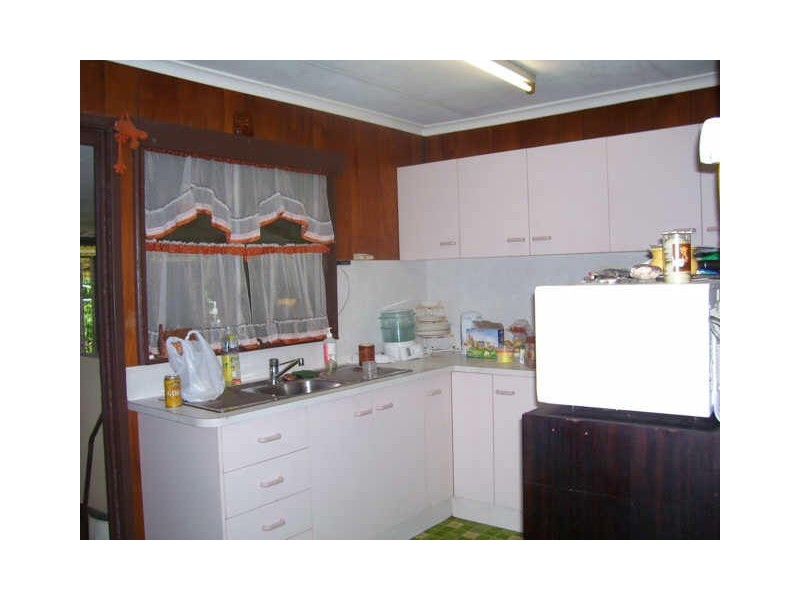 9 Yara Street, Bayview Heights QLD 4868