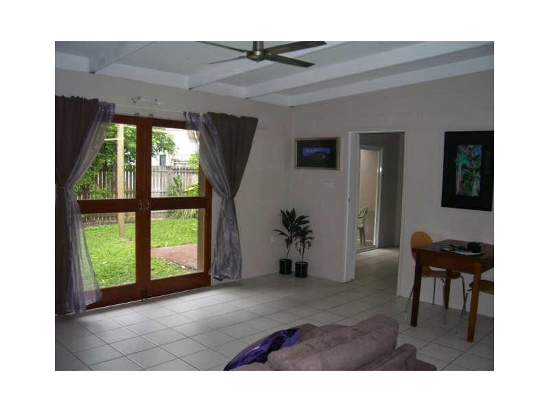 23 Tamarind Street, Holloways Beach QLD 4878