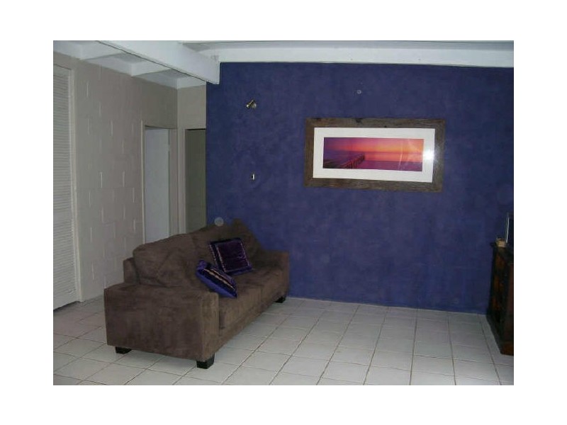 23 Tamarind Street, Holloways Beach QLD 4878