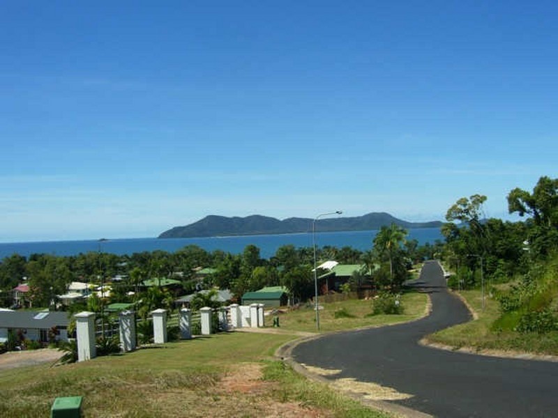Campbell Terrace, Bingil Bay QLD 4852