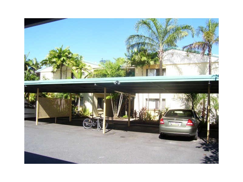 1/235 McLeod Street, Cairns North QLD 4870