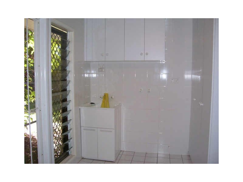 8 Dalton Street, Bungalow QLD 4870