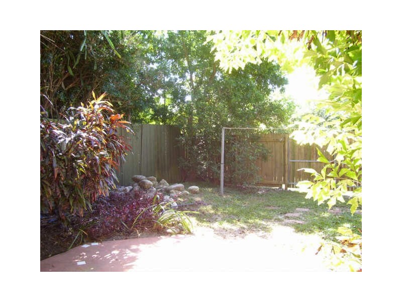 8 Dalton Street, Bungalow QLD 4870