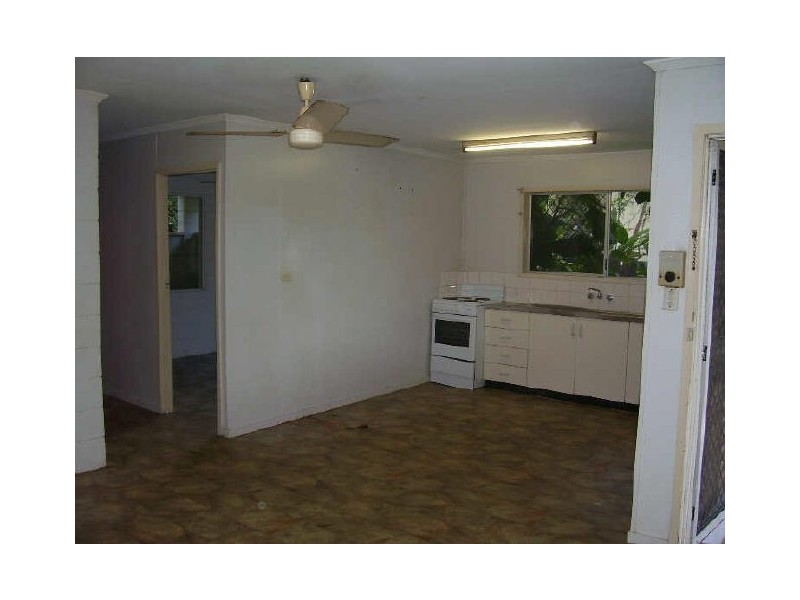 31 Sandown Close, Woree QLD 4868