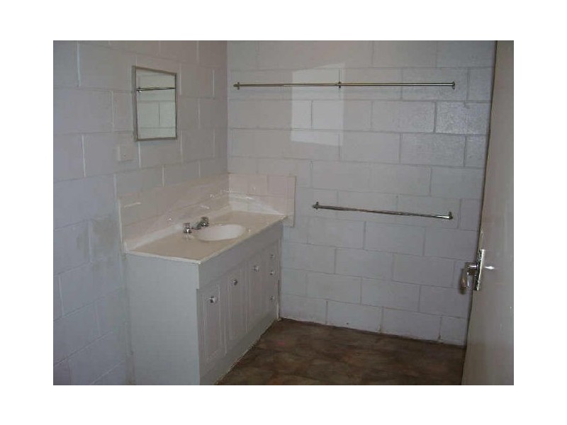 31 Sandown Close, Woree QLD 4868