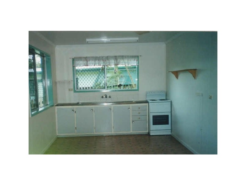 31 Sandown Close, Woree QLD 4868