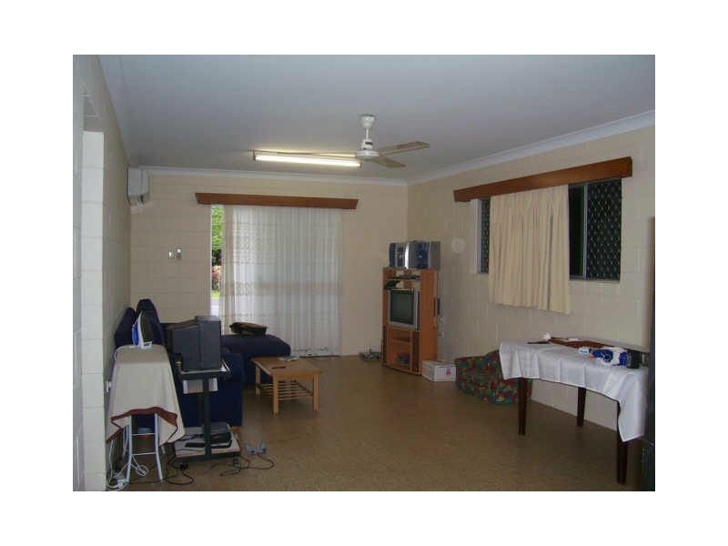 37 Koch Street,, Mooroobool QLD 4870