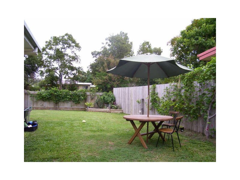 37 Koch Street,, Mooroobool QLD 4870