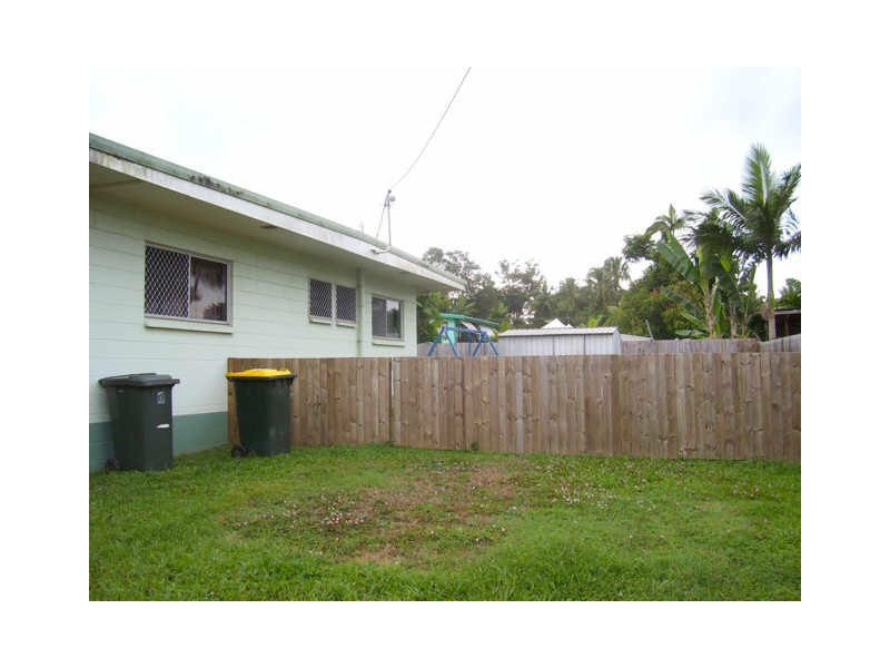 37 Koch Street,, Mooroobool QLD 4870