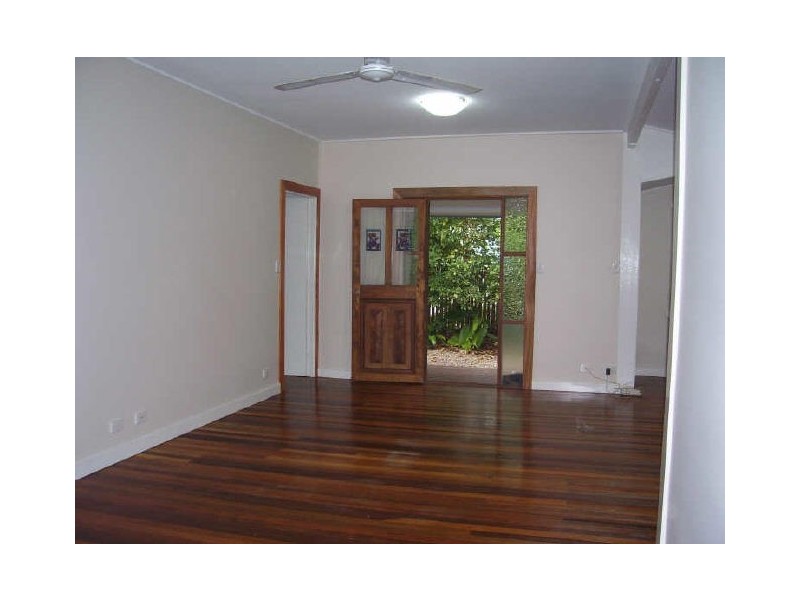 18 Dalton Street, Bungalow QLD 4870
