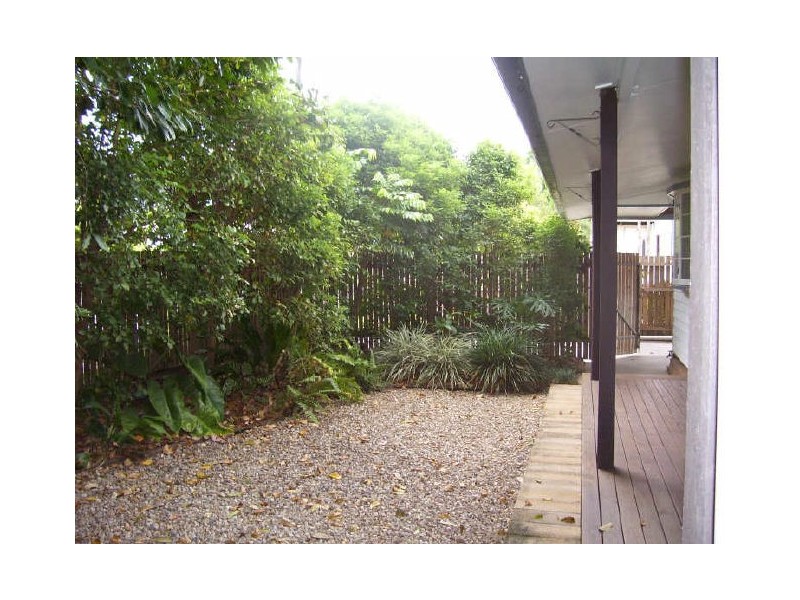 18 Dalton Street, Bungalow QLD 4870