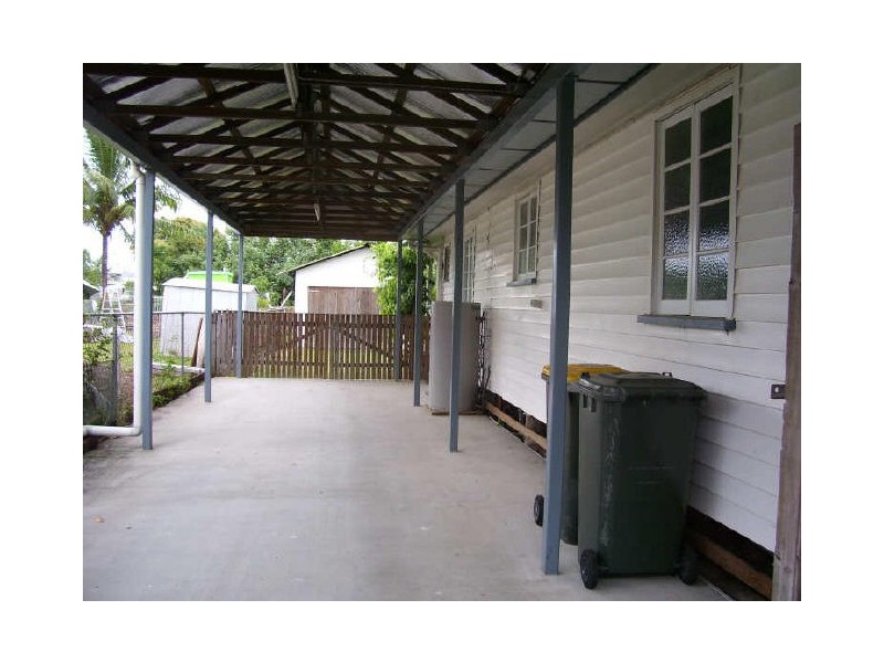18 Dalton Street, Bungalow QLD 4870