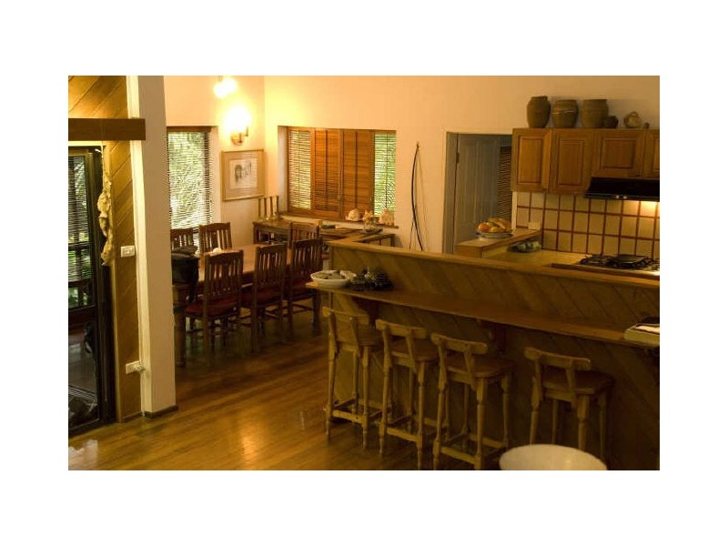 32 Megan Street, Freshwater QLD 4870